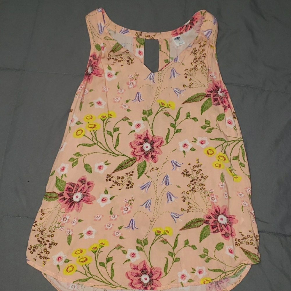 Old Navy floral summer blouse